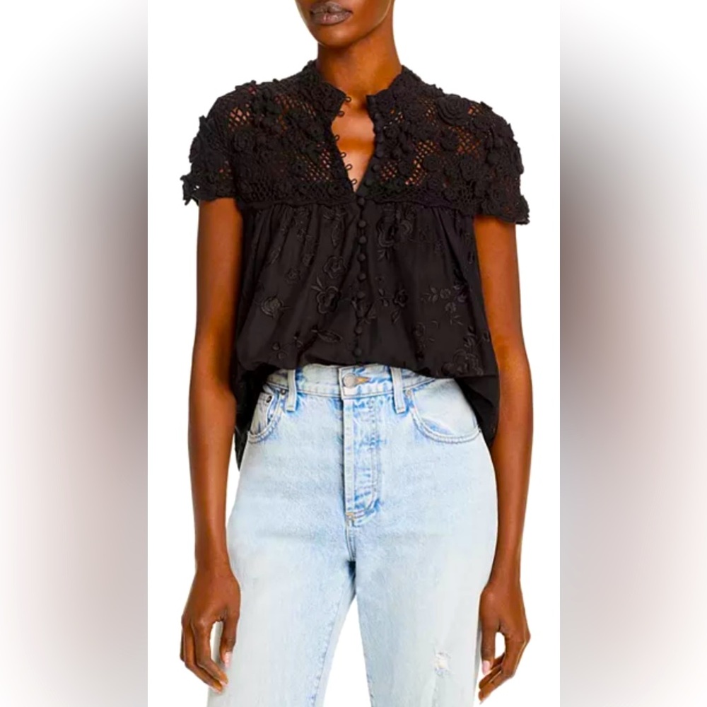 Alice + Olivia | Ilaria Crochet Cap Sleeve Top